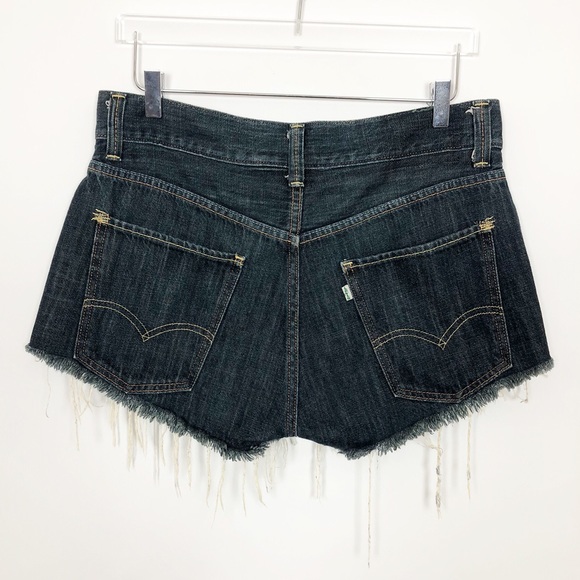 Levi’s Eco Vintage Distressed Cut offs 32 - Picture 2 of 8